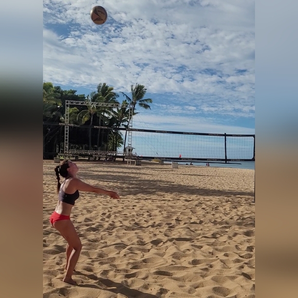 Meet your Posher, Tina - Picture 3 of 4